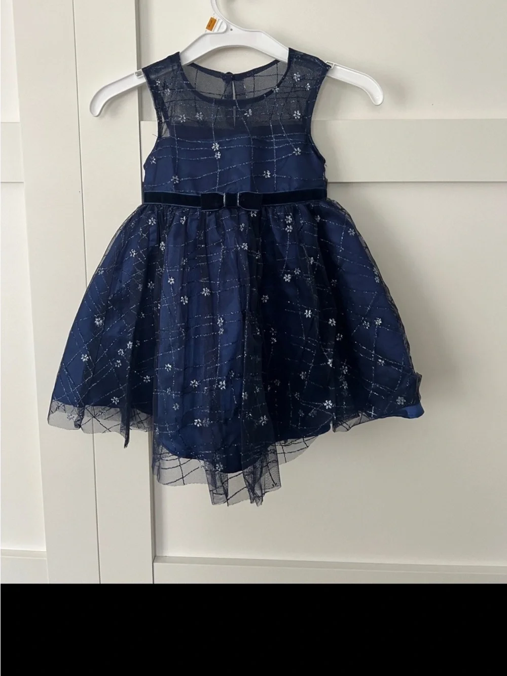 OshKosh jacket plus 3 dresses in different sizes bundle